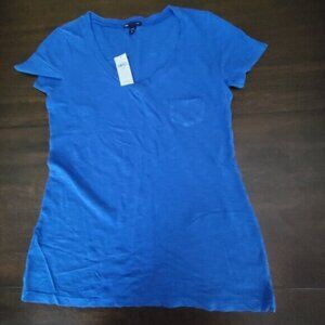 New GAP Tee Brand New Pocket T Shirt Blue Size XS NWT